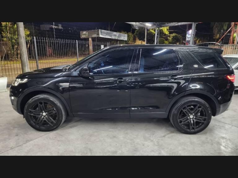 LAND ROVER - DISCOVERY SPORT - 2016/2016 - Preta - R$ 84.900,00