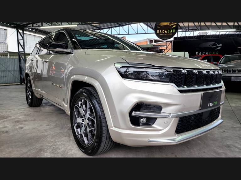 JEEP - COMMANDER - 2022/2022 - Dourada - Sob Consulta