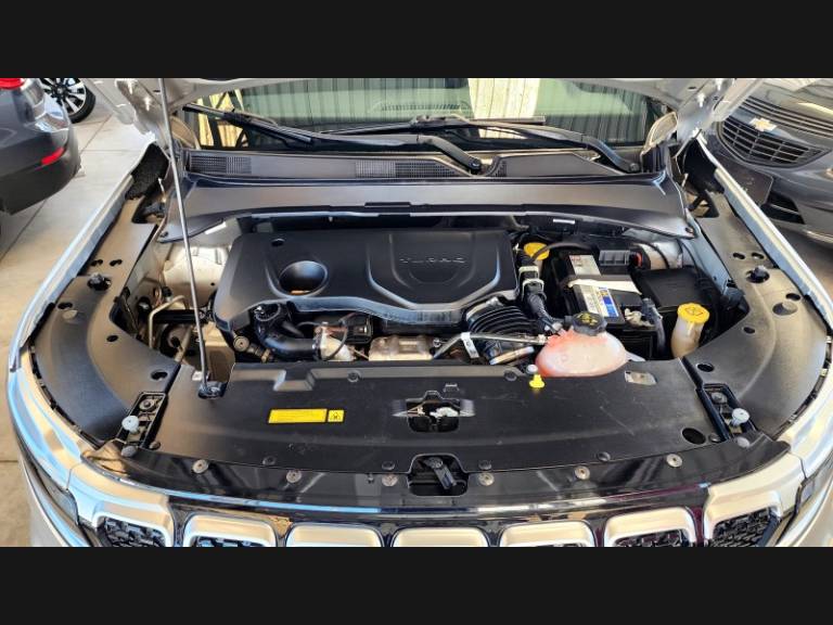 JEEP - COMMANDER - 2022/2022 - Dourada - Sob Consulta