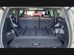 JEEP - COMMANDER - 2022/2022 - Dourada - Sob Consulta