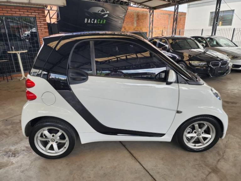 SMART - FORTWO - 2011/2011 - Branca - R$ 46.900,00
