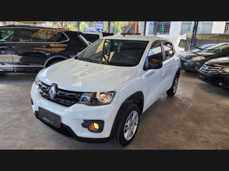 RENAULT - KWID - 2021/2022 - Branca - Sob Consulta