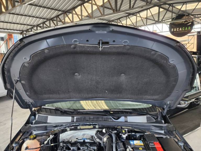 CHEVROLET - ONIX - 2019/2020 - Preta - R$ 68.900,00