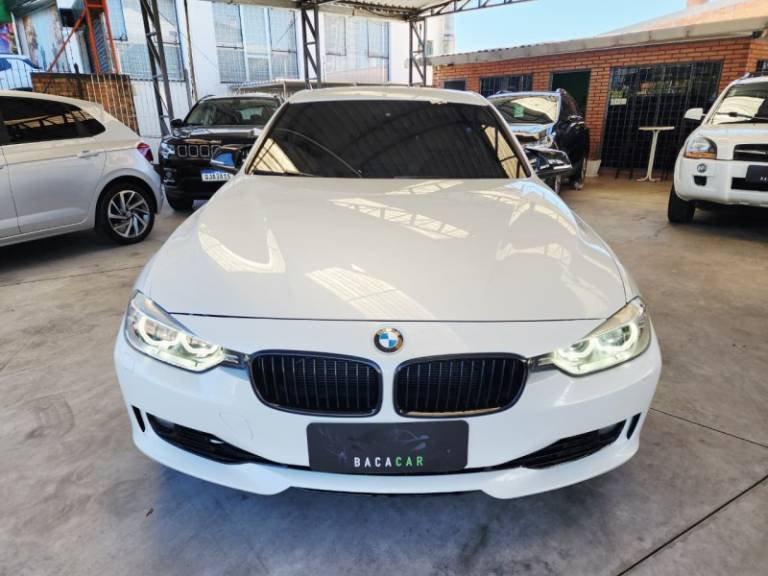 BMW - 320I - 2013/2014 - Branca - Sob Consulta