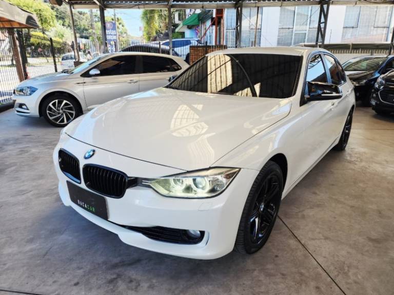 BMW - 320I - 2013/2014 - Branca - Sob Consulta