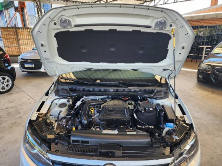 VOLKSWAGEN - POLO - 2019/2019 - Prata - Sob Consulta