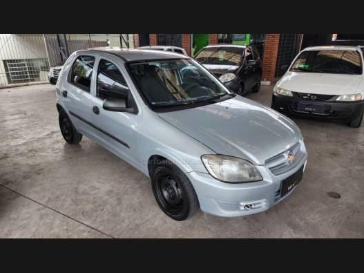 CHEVROLET - CELTA - 2008/2009 - Prata - R$ 16.990,00