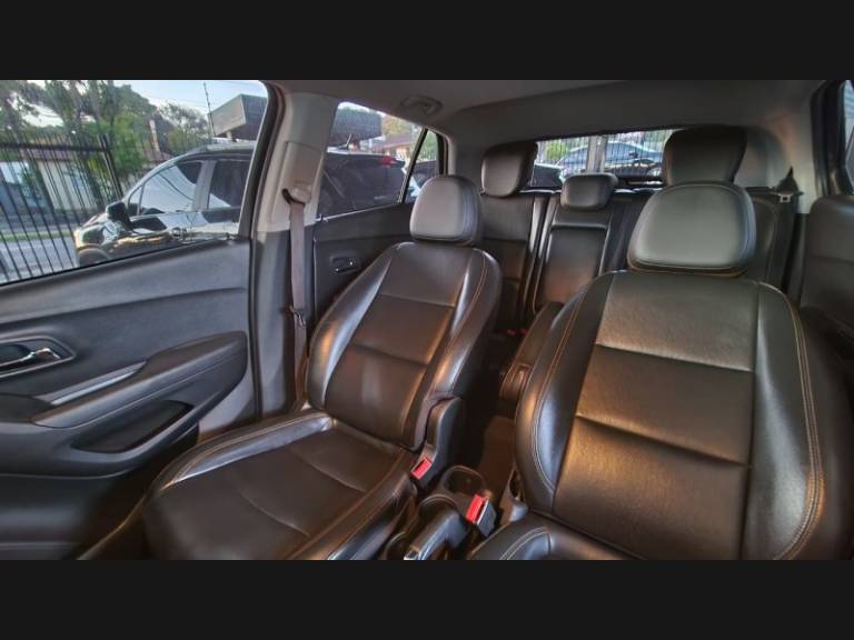 CHEVROLET - TRACKER - 2018/2018 - Branca - Sob Consulta