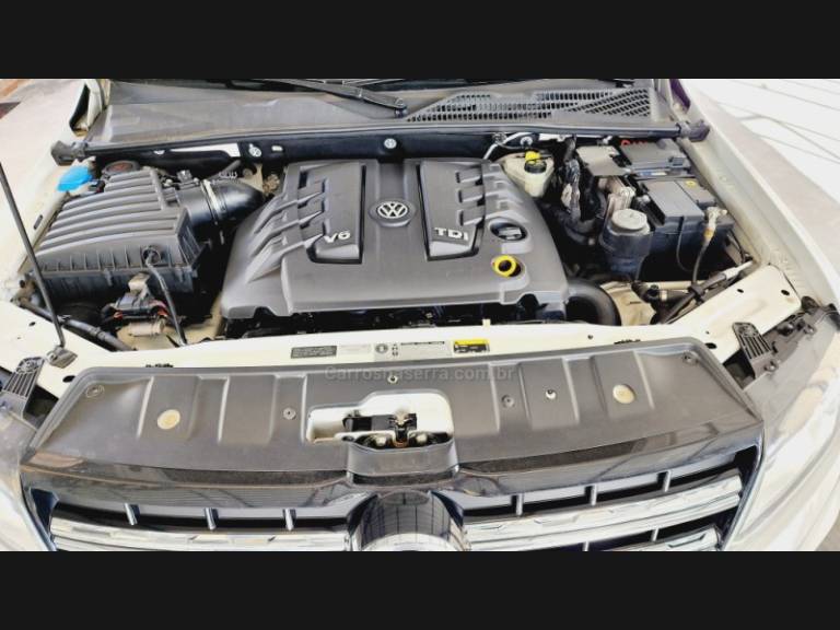 VOLKSWAGEN - AMAROK - 2018/2018 - Branca - Sob Consulta