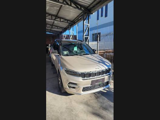 JEEP - COMMANDER - 2022/2022 - Dourada - Sob Consulta