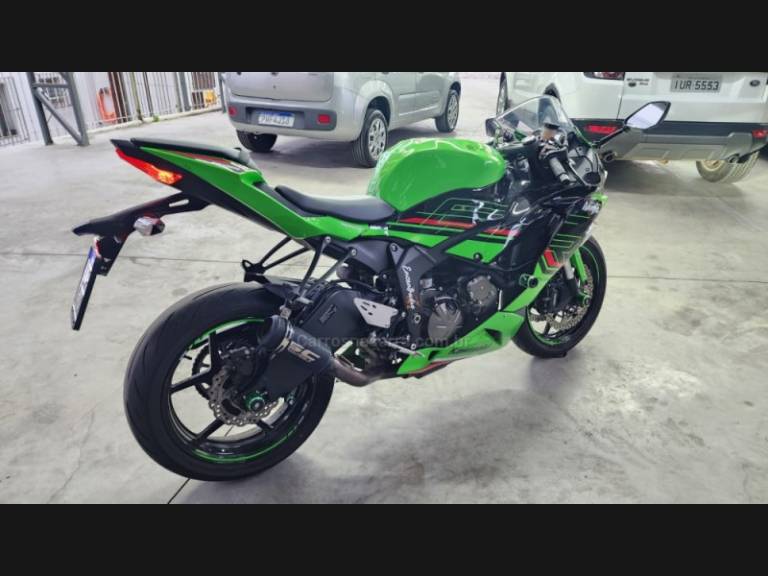 KAWASAKI - NINJA ZX-6R 636 - 2023/2023 - Verde - R$ 69.900,00