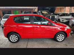 FIAT - PALIO - 2013/2014 - Vermelha - R$ 37.900,00