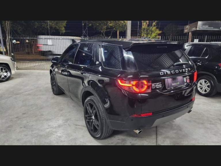 LAND ROVER - DISCOVERY SPORT - 2016/2016 - Preta - R$ 84.900,00