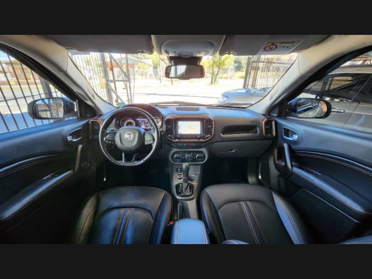 FIAT - TORO - 2019/2020 - Branca - Sob Consulta
