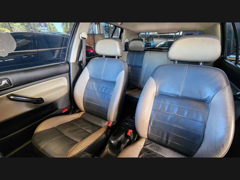 VOLKSWAGEN - GOLF - 2007/2008 - Preta - Sob Consulta