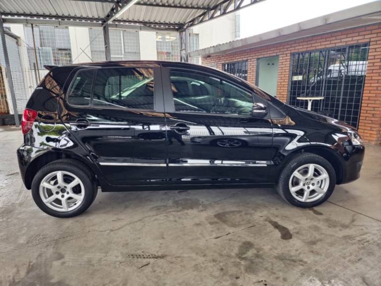 VOLKSWAGEN - FOX - 2012/2013 - Preta - Sob Consulta