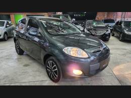 FIAT - PALIO - 2013/2014 - Cinza - R$ 37.900,00