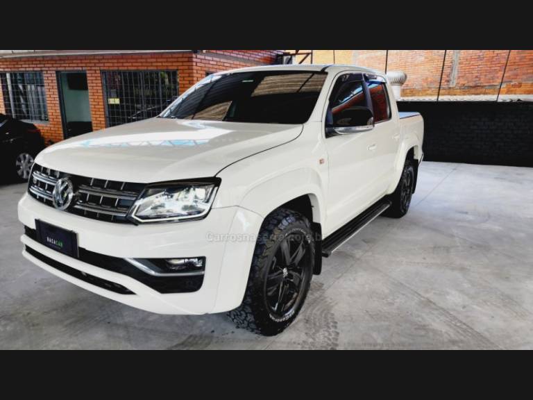 VOLKSWAGEN - AMAROK - 2018/2018 - Branca - Sob Consulta
